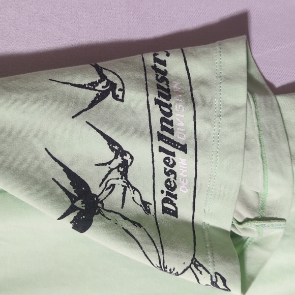 Diesel Men's Size XL Mint Green V Neck Tee Shirt - Picture 3 of 4